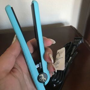 Mini Straightener by PYT